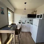 Studio Lumineux, Terrasse, Piscine Proche Plages